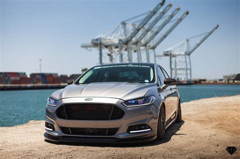videos of fast ford fusion